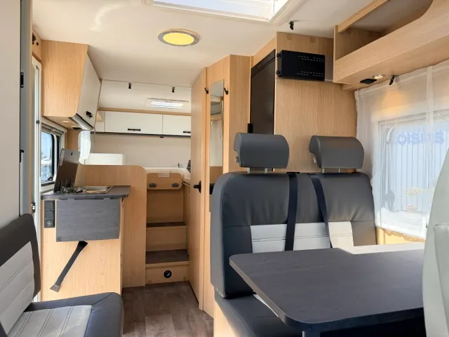 Camping-car - Sunlight - V 67S - 2026
