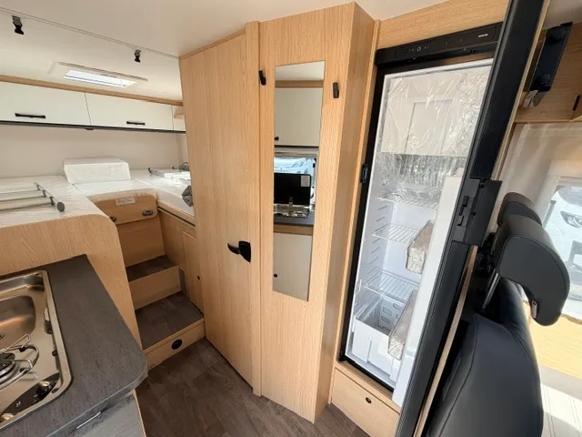 Camping-car - Sunlight - V 67S - 2026