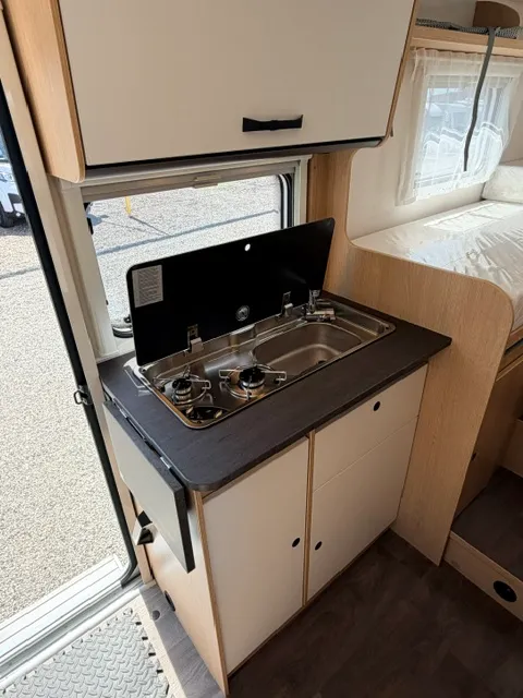 Camping-car - Sunlight - V 67S - 2026