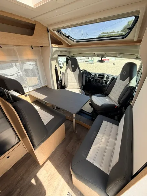 Camping-car - Sunlight - V 67S - 2026