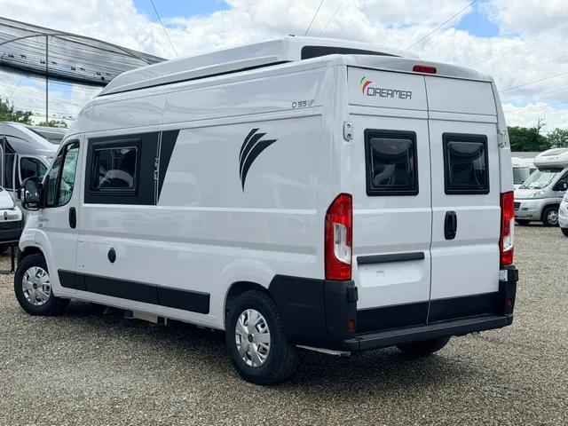 Fourgon aménagé - Dreamer - D55 UP - 2026