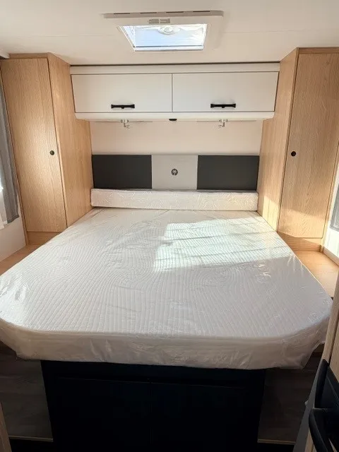 Camping-car - Sunlight - T7433 Q - 2027