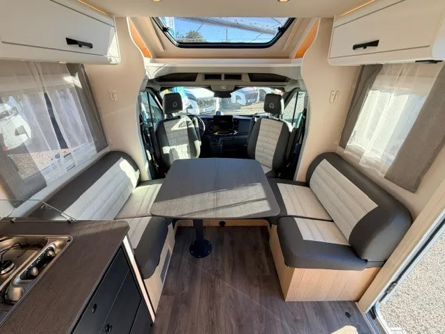 Camping-car - Sunlight - T7433 Q - 2027