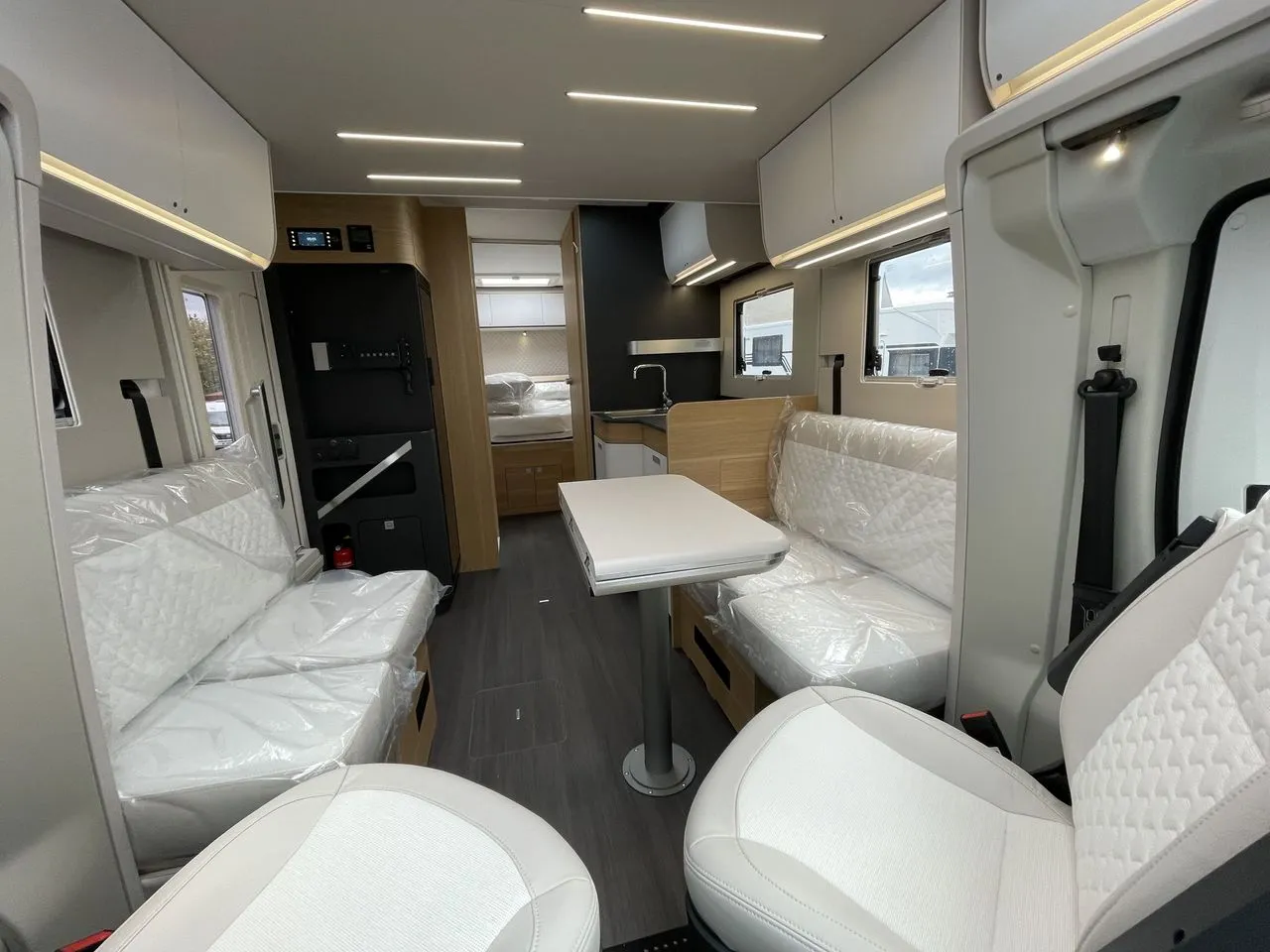 Camping-car - Adria - MATRIX Plus 670 DC - 2025