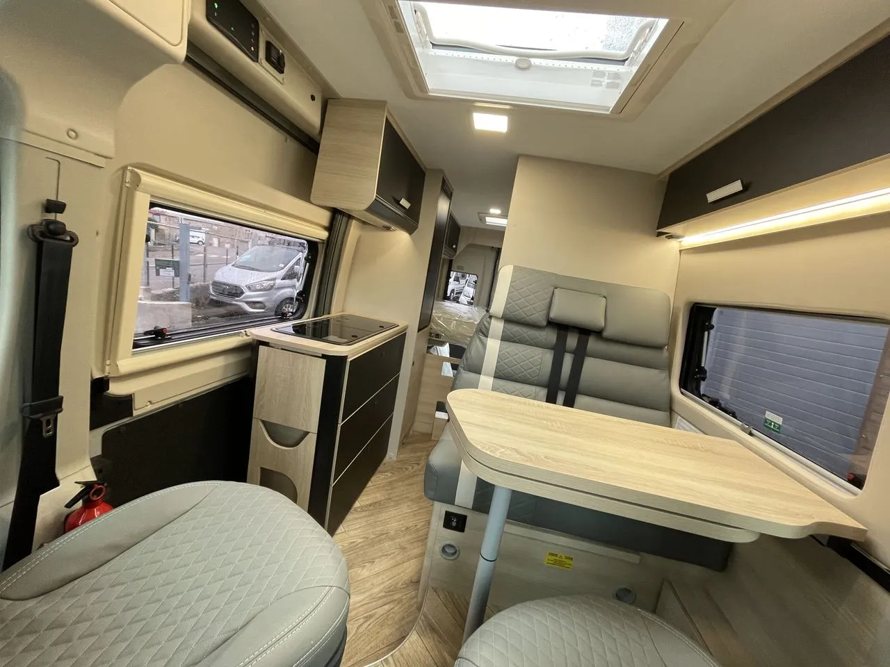 Fourgon aménagé - Chausson - V690 Sport Line - 2025