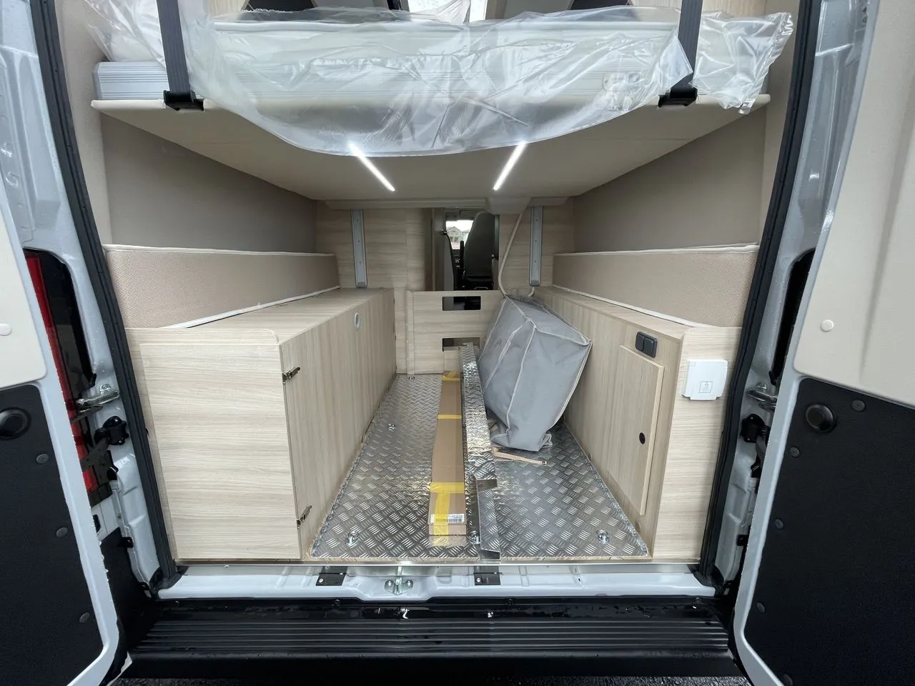 Fourgon aménagé - Chausson - V690 Sport Line - 2025