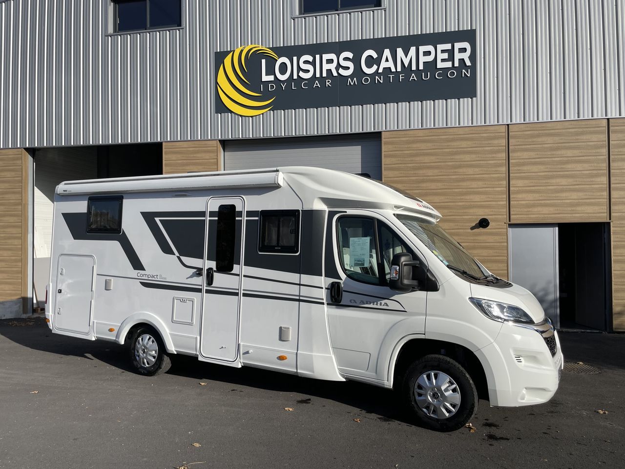 Camping-car ADRIA Compact DL Axess