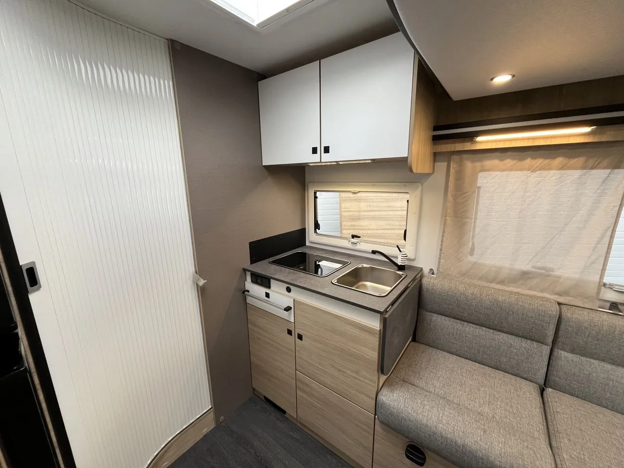 Camping-car - Chausson - 650 First Line Boite Automatique - 2025