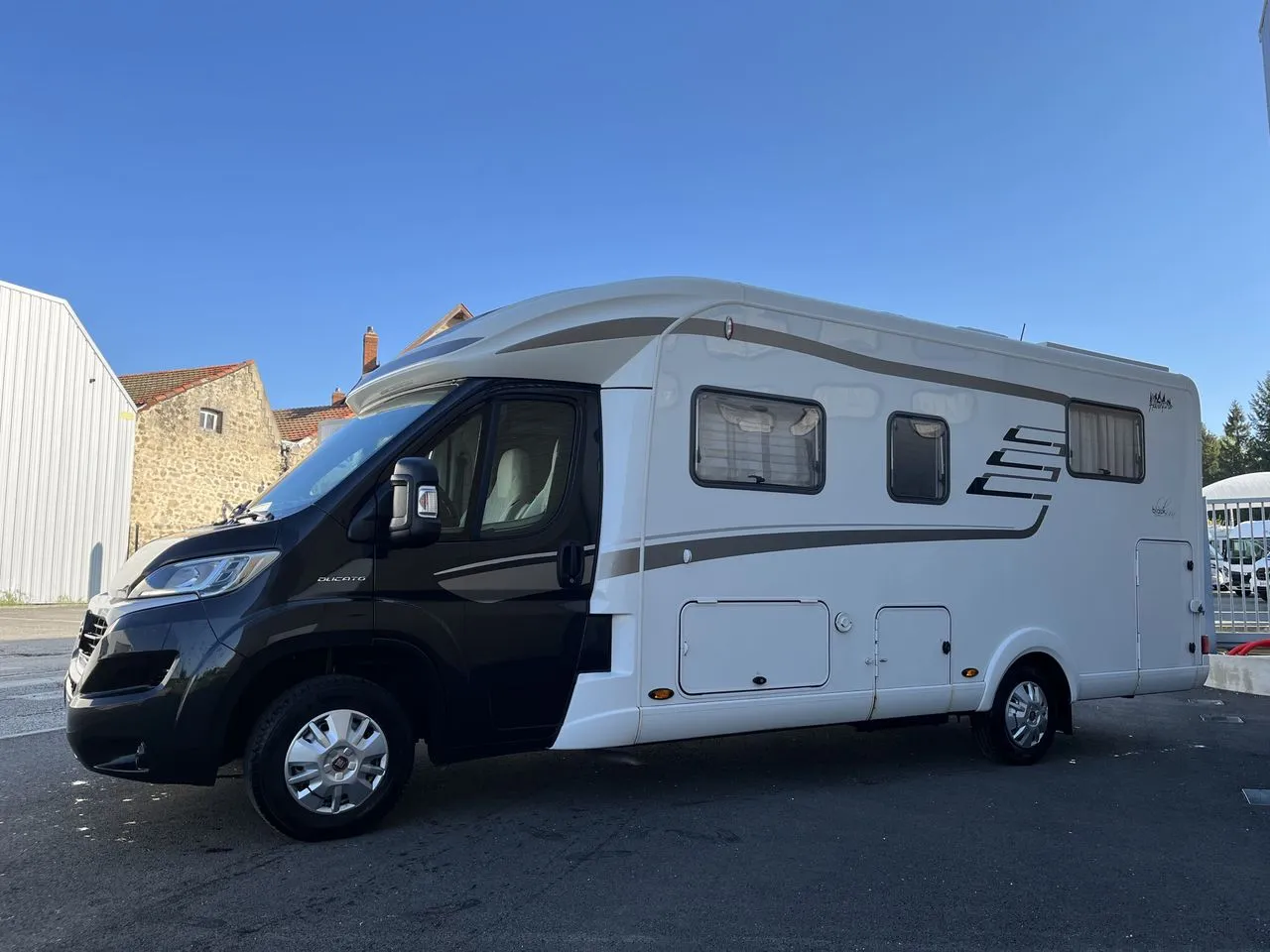 T698CL Black-Line 
