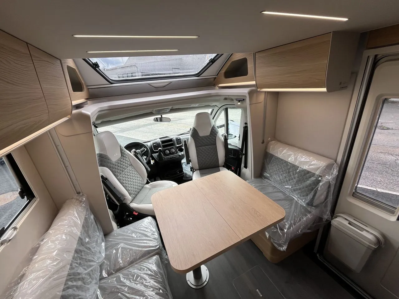 Camping-car - Adria - Matrix 650 DC Selection 60 - 2025