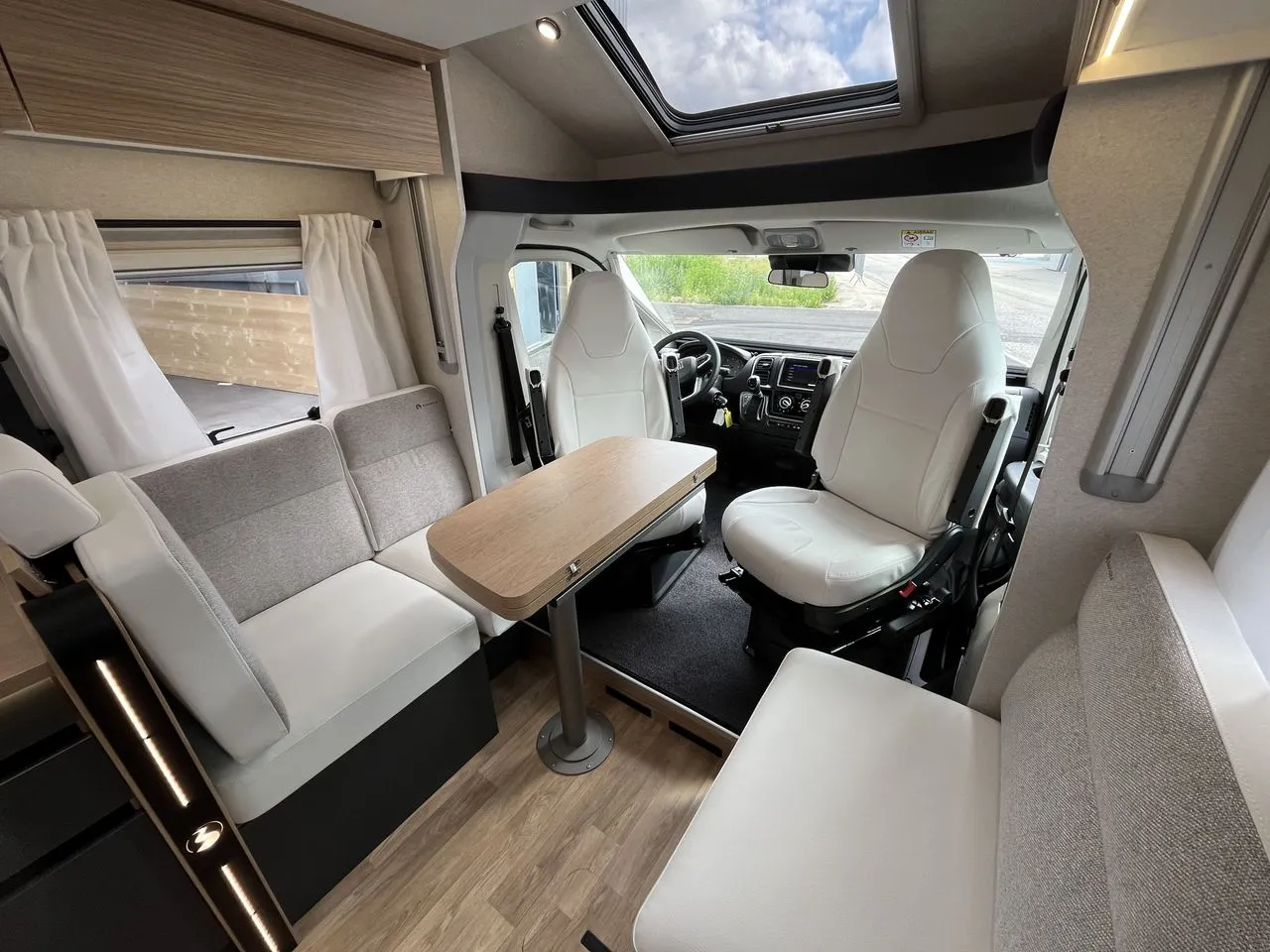 Camping-car - Bavaria - T720FC Intense - 2025