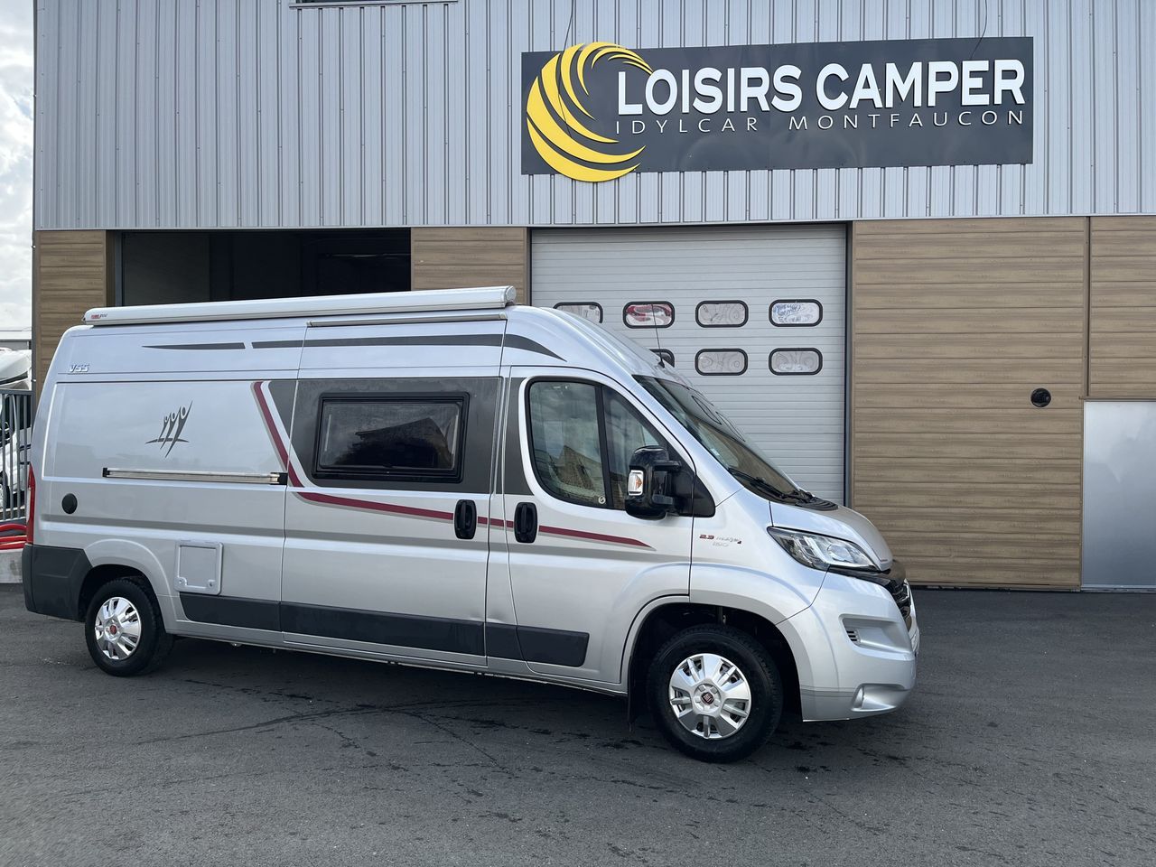 Camping-car RAPIDO V55