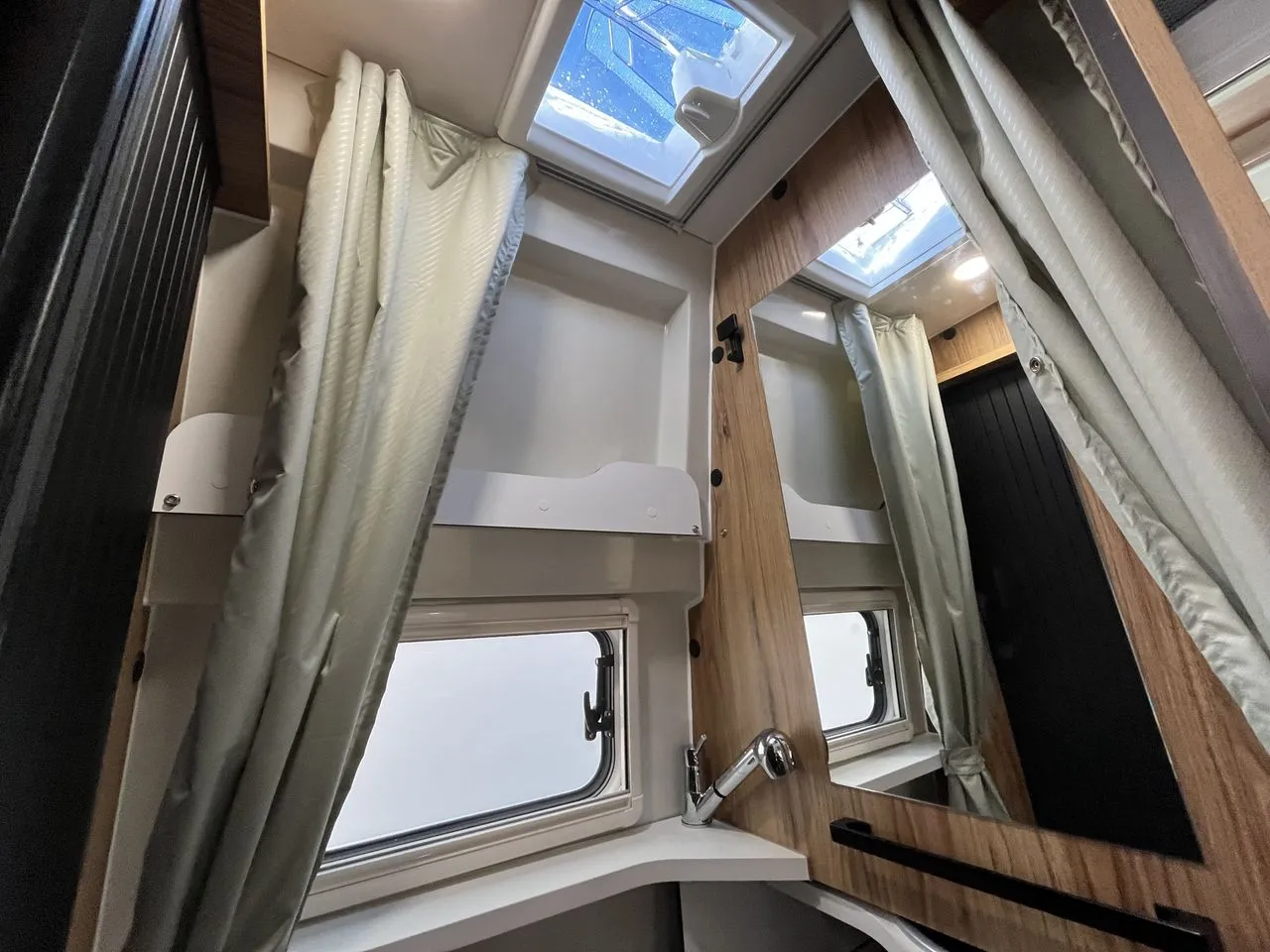Fourgon aménagé - Font Vendôme - TerraVan Elegance - 2026