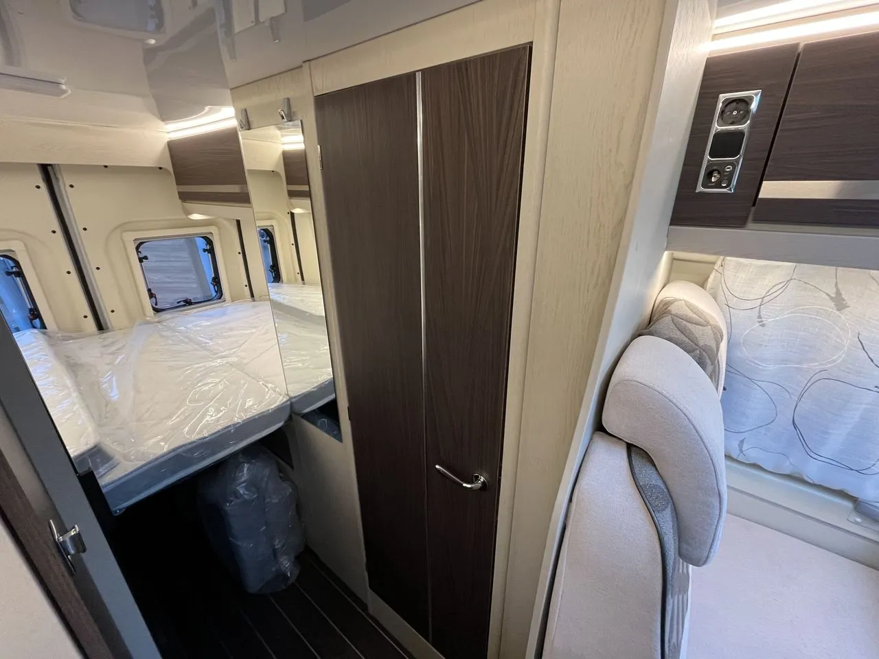 Fourgon aménagé - Rimor - Horus 38 - 2024
