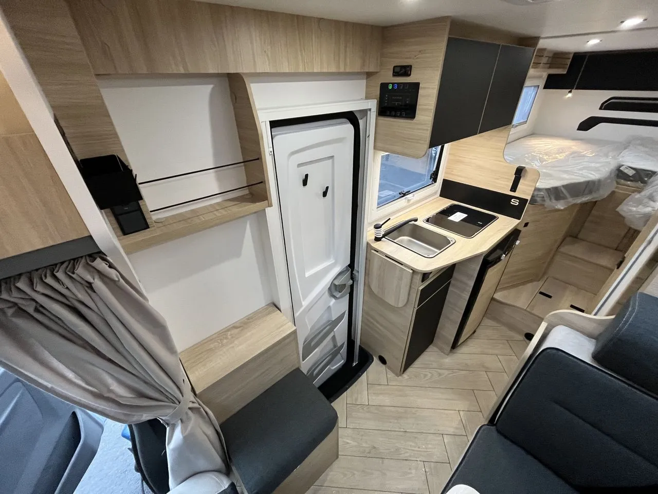 Camping-car - Chausson - S697 Sport Line - 2026