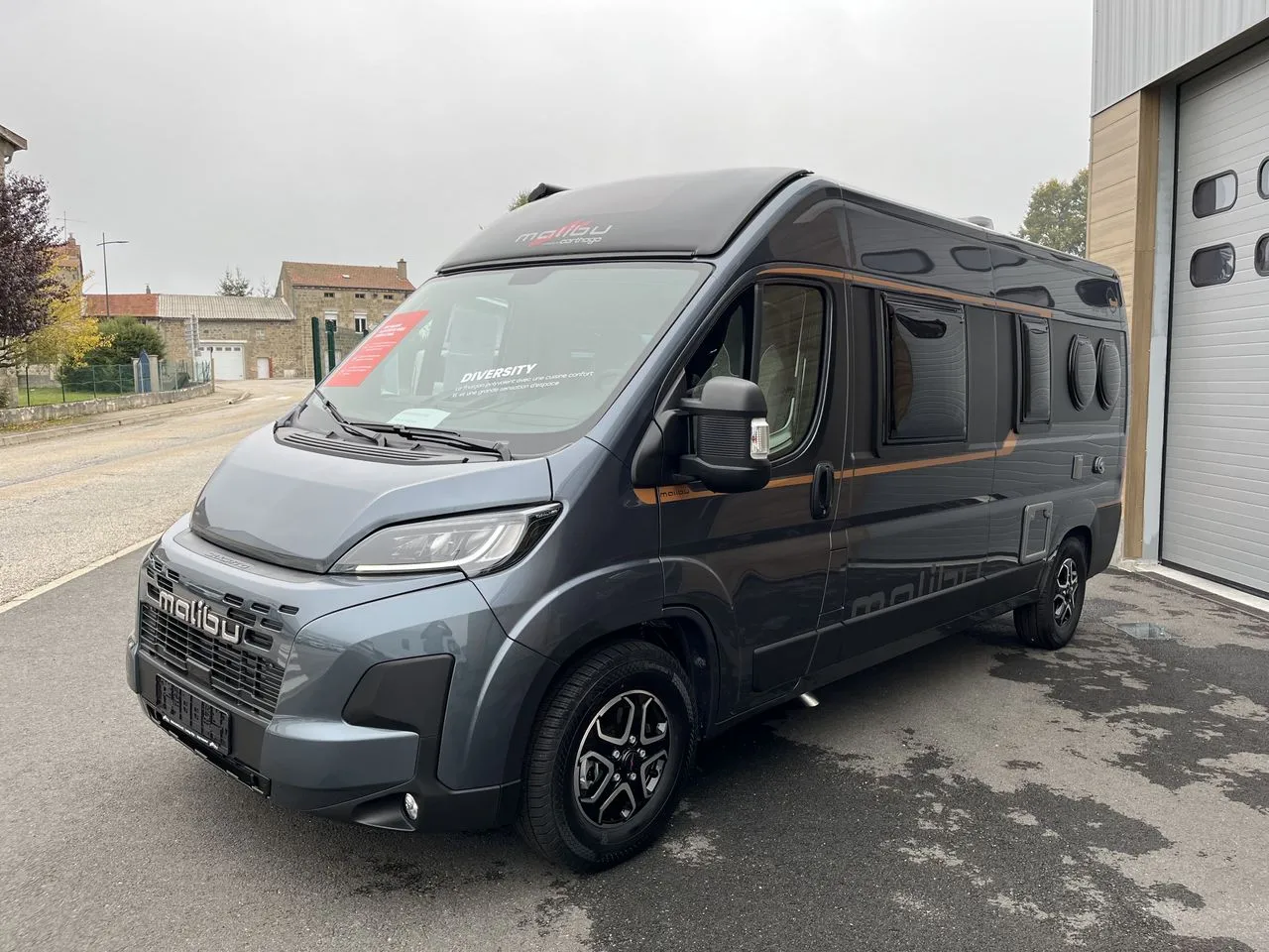 Fourgon aménagé - Malibu - 600DB-K Diversity GT Skyview - 2026