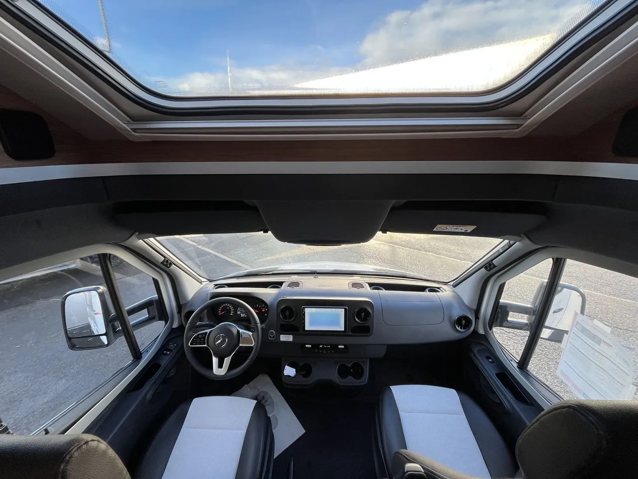 Camping-car - Weinsberg - CaraCompact Suite 640 MEG Edition Pepper - 2024