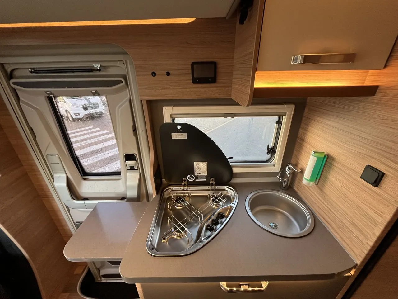 Camping-car - Weinsberg - CaraCompact Suite 640 MEG Edition Pepper - 2024