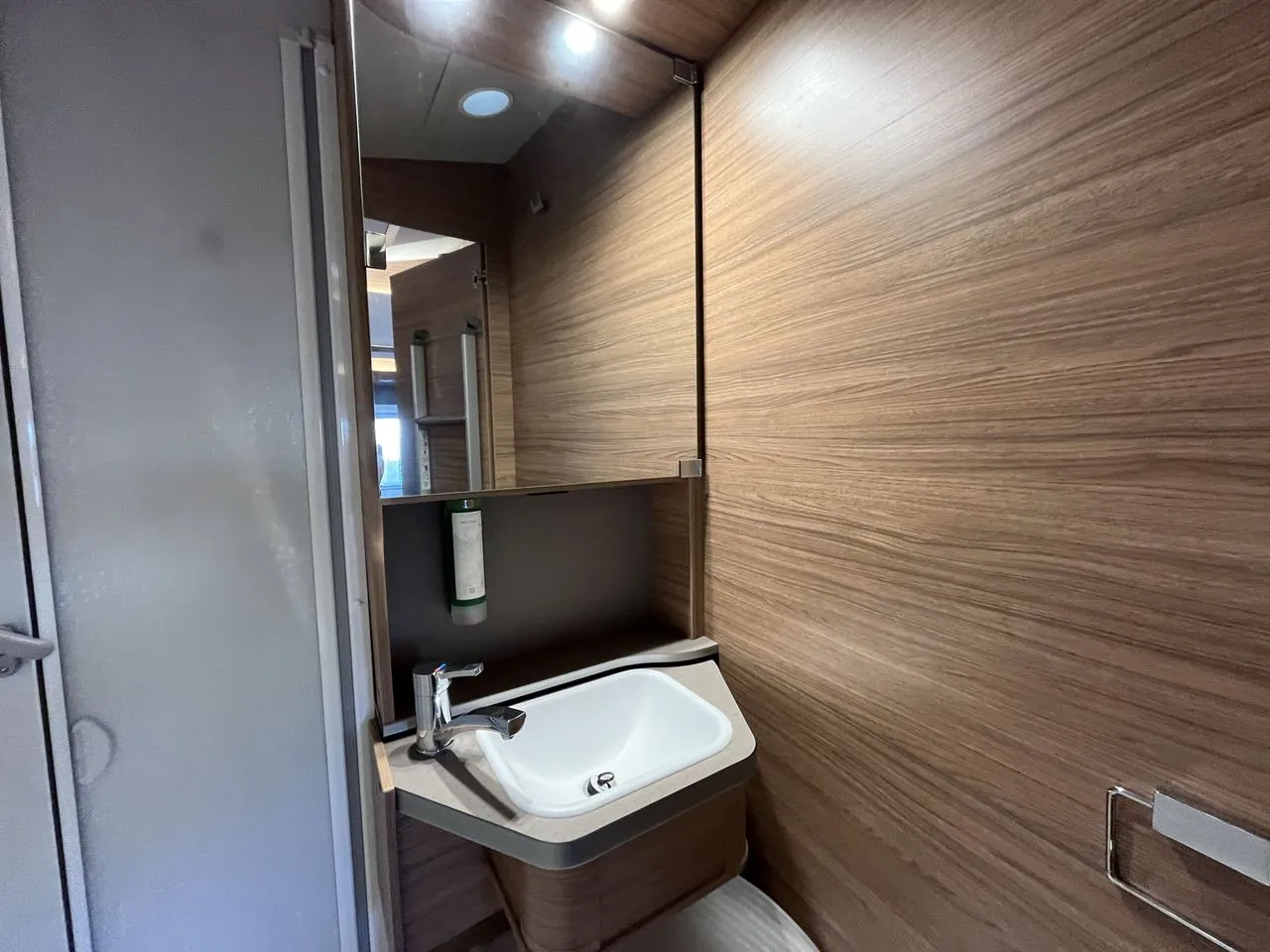 Camping-car - Weinsberg - CaraCompact Suite 640 MEG Edition Pepper - 2024