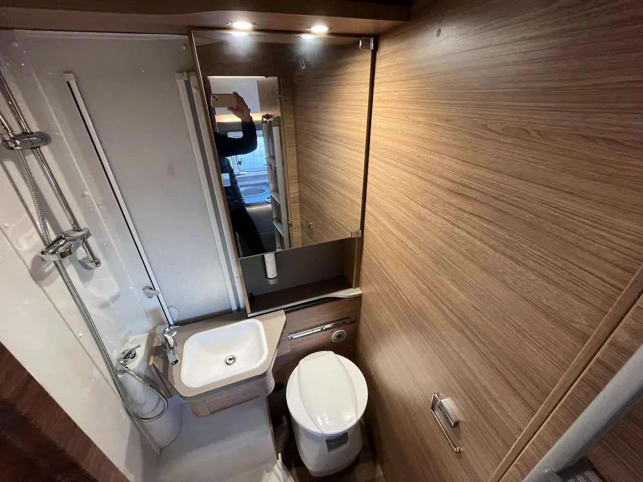Camping-car - Weinsberg - CaraCompact Suite 640 MEG Edition Pepper - 2024