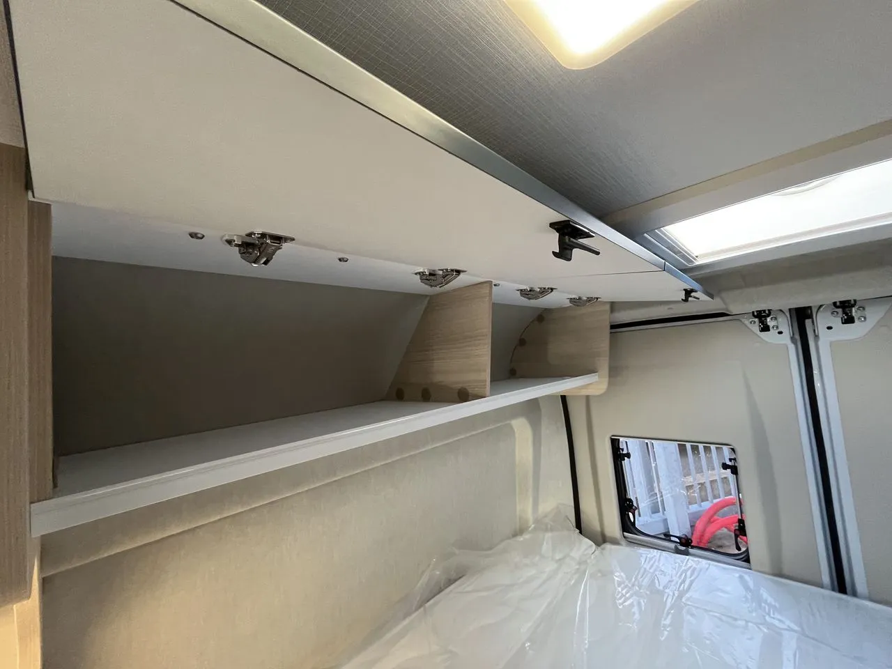 Fourgon aménagé - Chausson - V594 FIRST LINE LIGHT - 2026