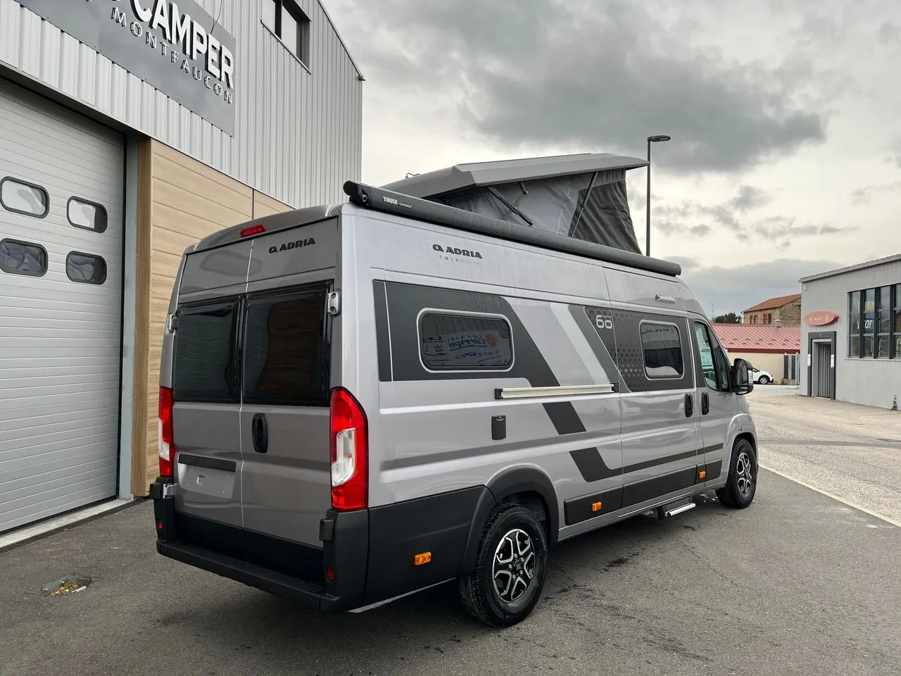 Fourgon aménagé - Adria - Twin Sports 640 SGX Sélection 60 - 2026