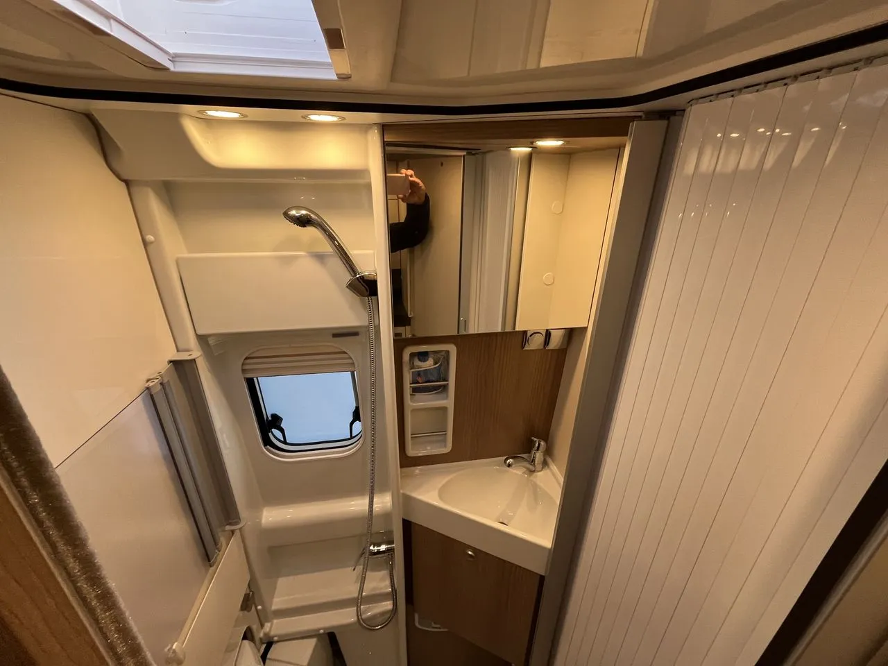 Fourgon aménagé - Malibu - 640 LE-RB Two-Rooms - 2024