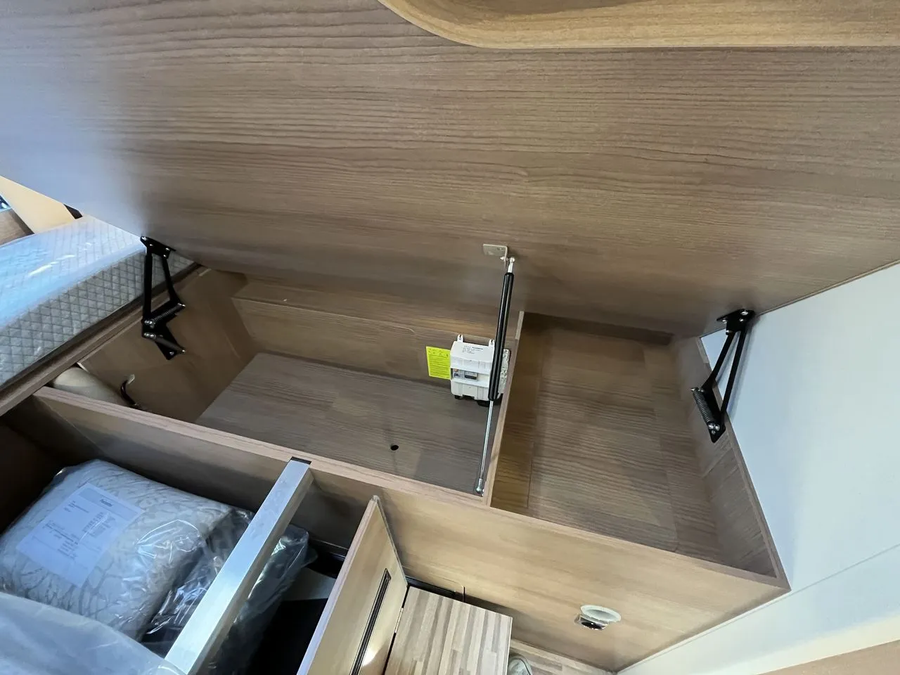 Fourgon aménagé - Malibu - Charming 640 LE-K GT-Skyview - 2025