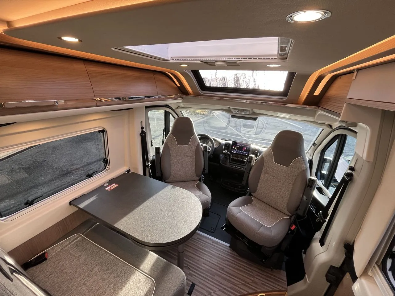 Fourgon aménagé - Malibu - Charming 640 LE-K GT-Skyview - 2025