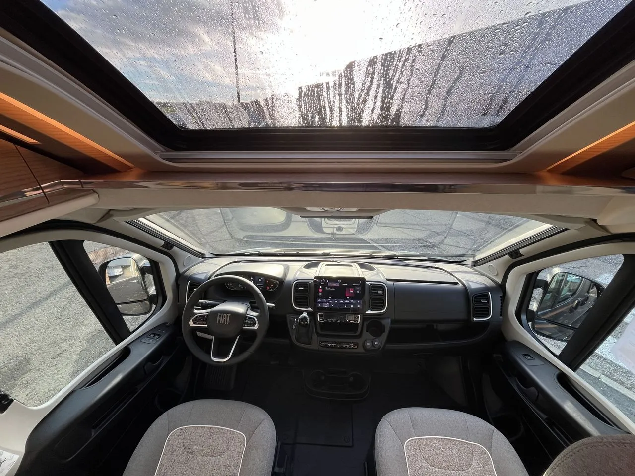 Fourgon aménagé - Malibu - Charming 640 LE-K GT-Skyview - 2025