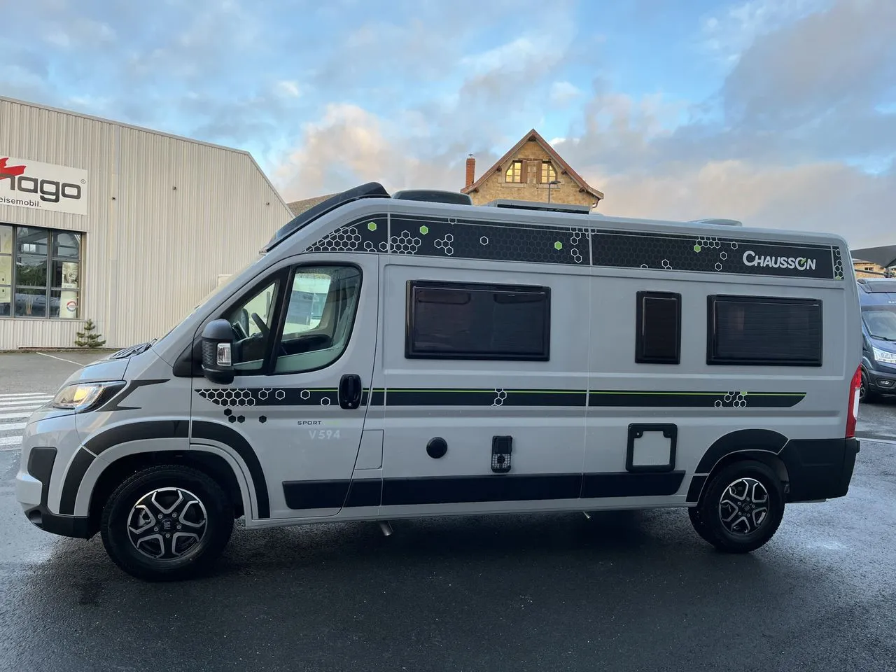 Fourgon aménagé - Chausson - V594 Sport Line - 2026