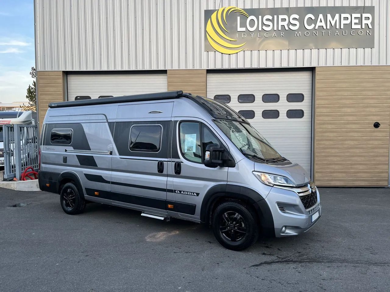 Twin  640SLB Supreme 