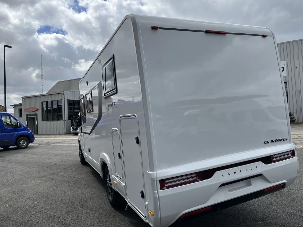 Camping-car - Adria - Compact DC Select - 2026