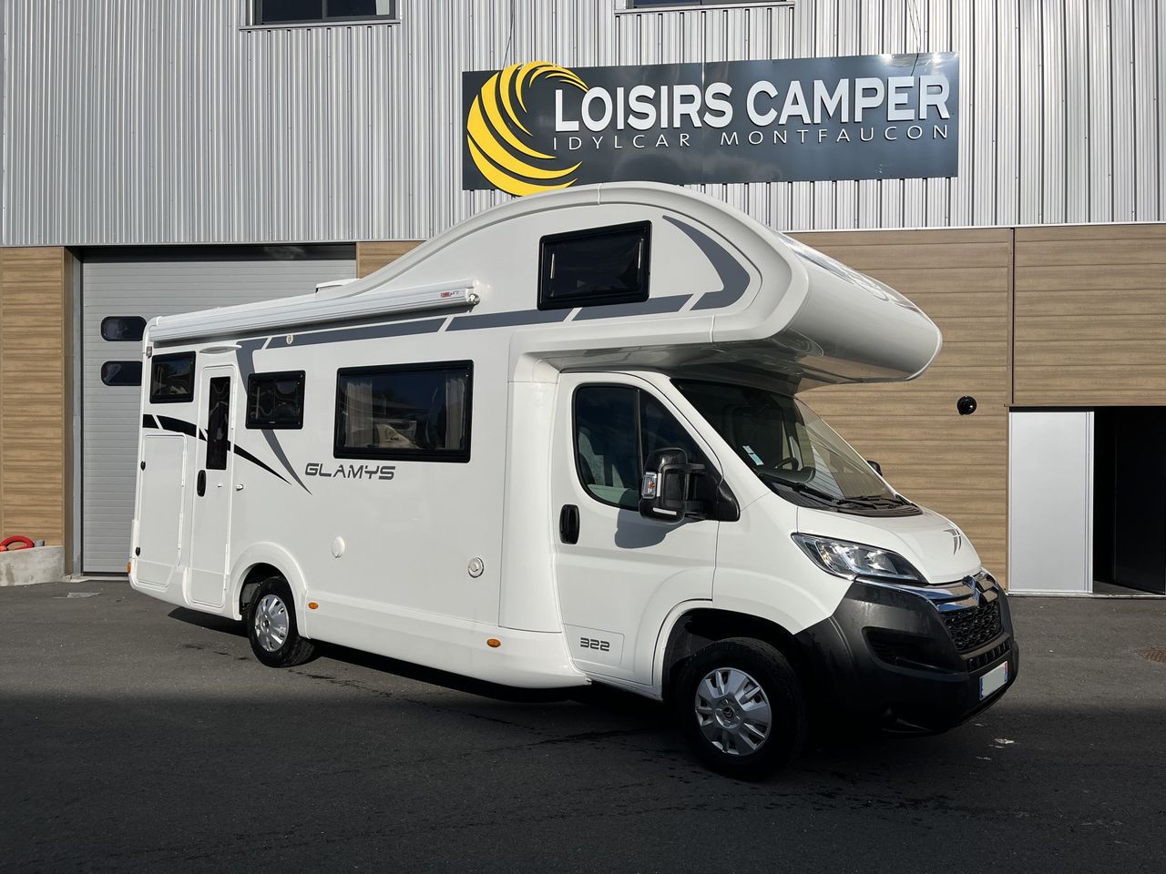 Camping-car MCLOUIS Glamys 322