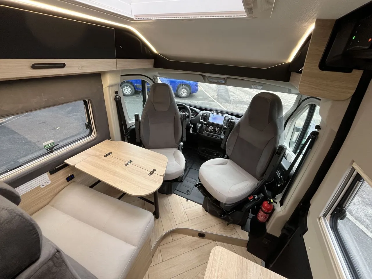 Fourgon aménagé - Chausson - V594 Max Sweet Line - 2026