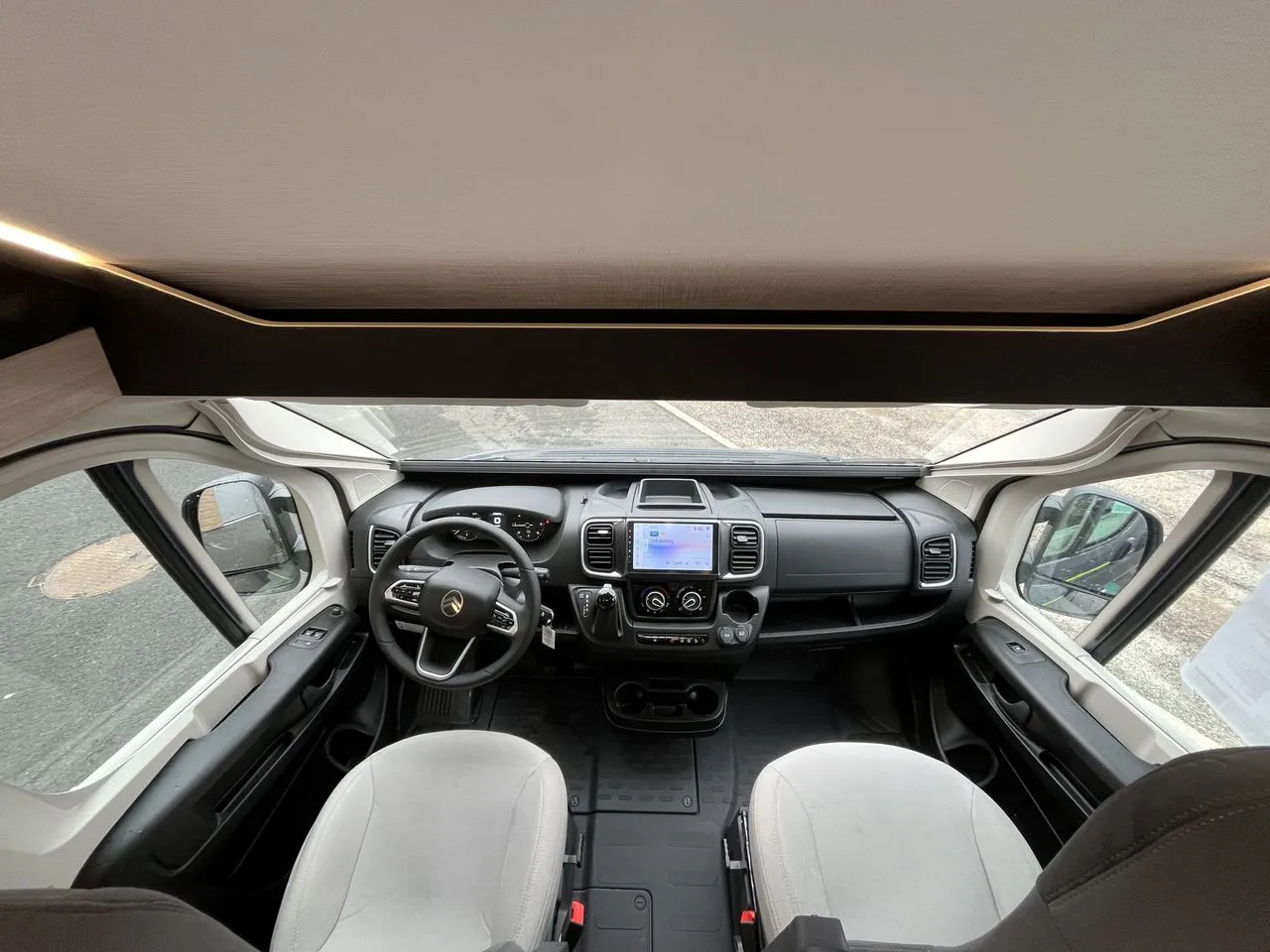 Fourgon aménagé - Chausson - V594 Max Sweet Line - 2026