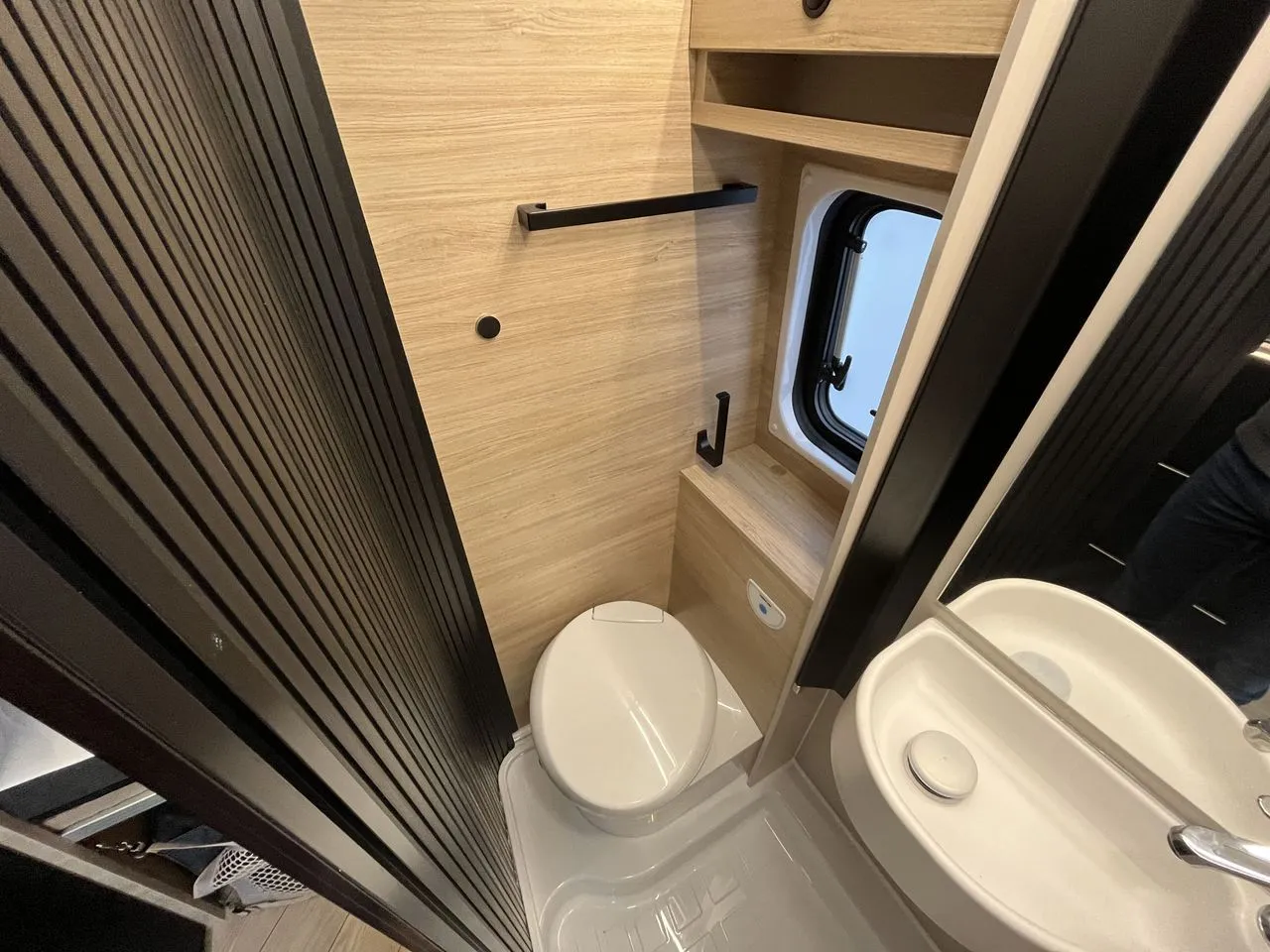 Fourgon aménagé - Chausson - V594 Max Sweet Line - 2026