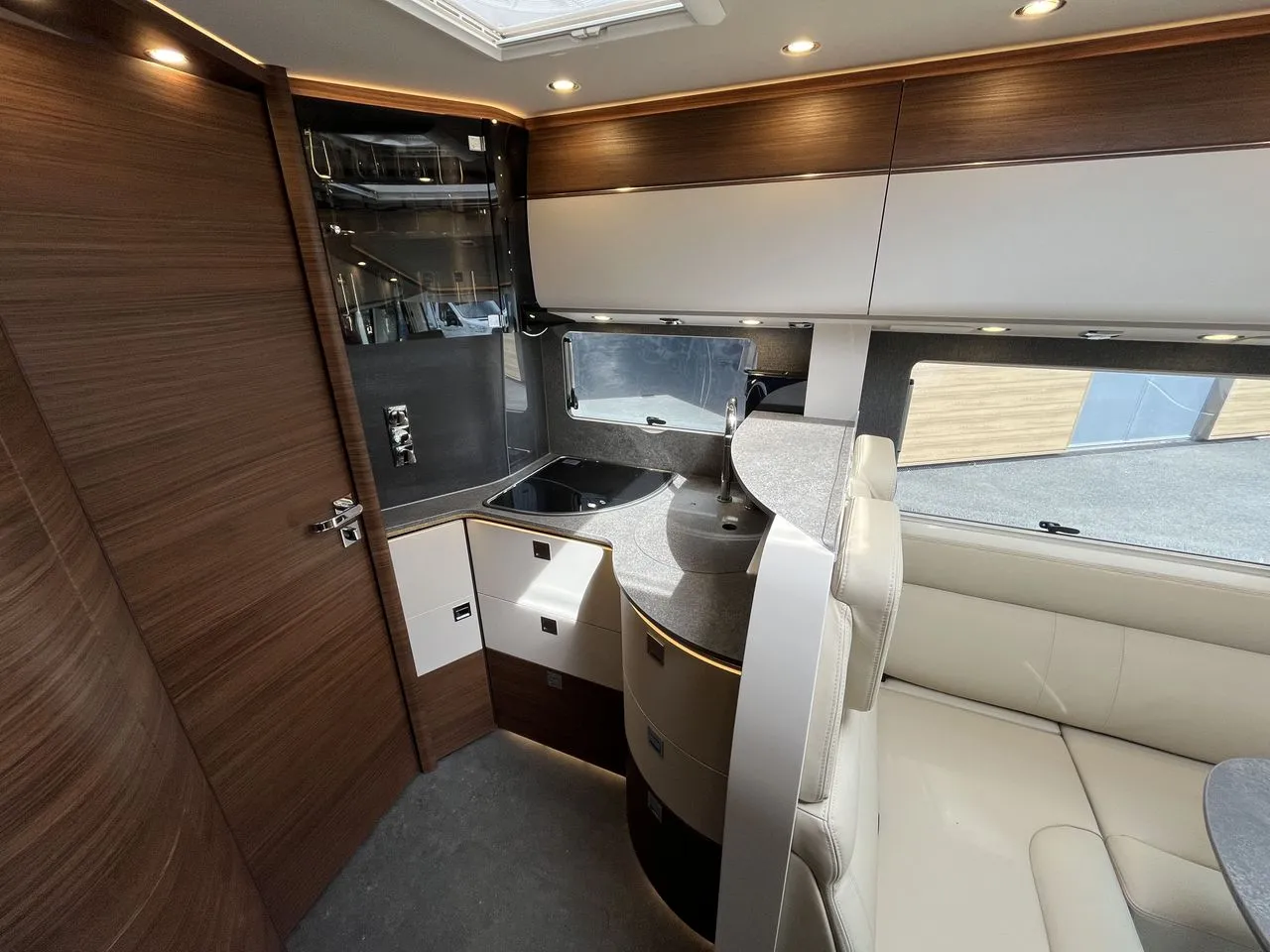 Camping-car - Carthago - CHIC C-LINE I4.9LE L Mercedes-Benz - 2026
