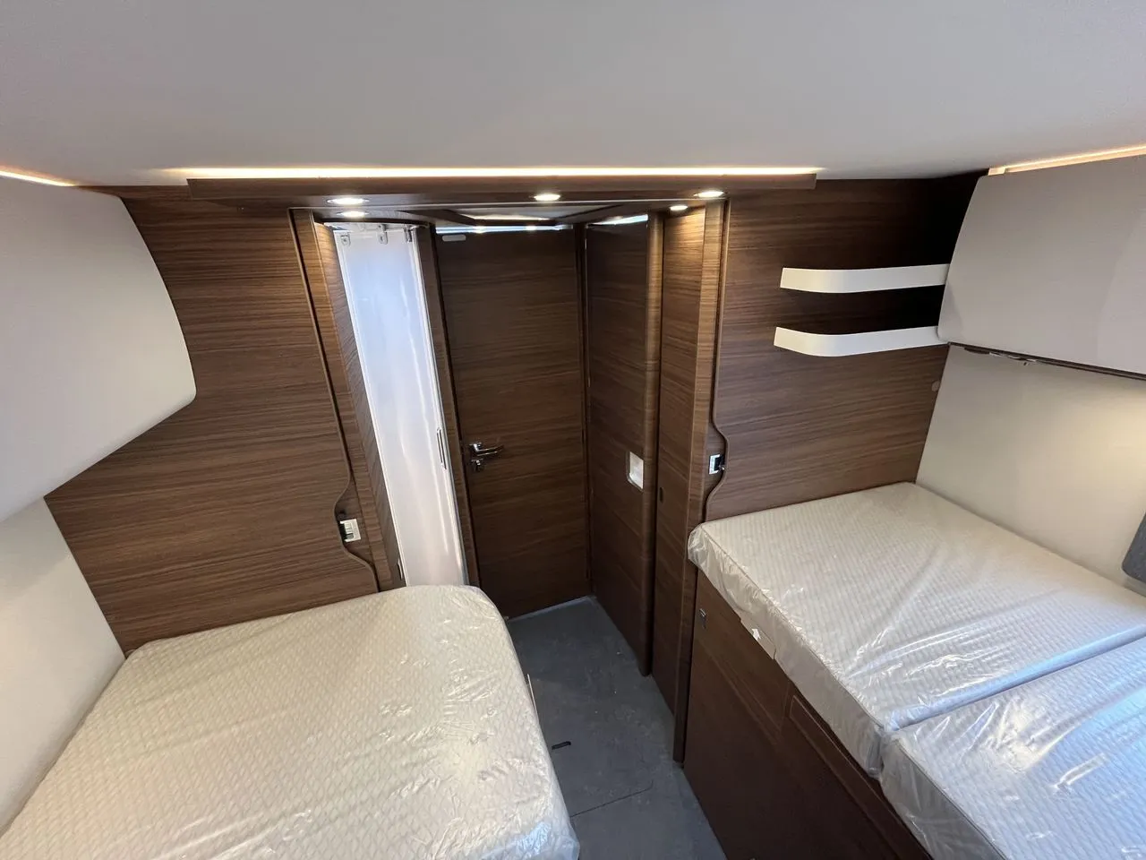 Camping-car - Carthago - CHIC C-LINE I4.9LE L Mercedes-Benz - 2026