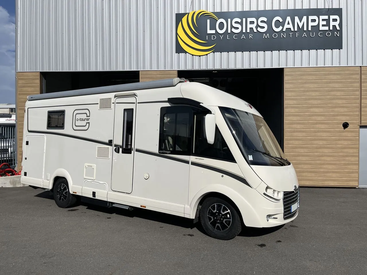 Camping-car occasion – Intégral — Camping-car profilé