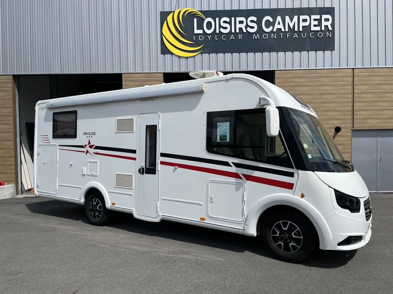 Camping-car occasion – Intégral — Camping-car profilé