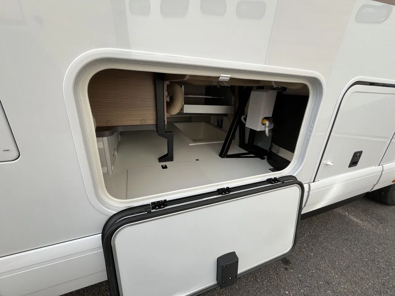 Camping-car - Carthago - C2-TOURER I-148RB QB-K Lightweight Mercedes-Benz - 2026