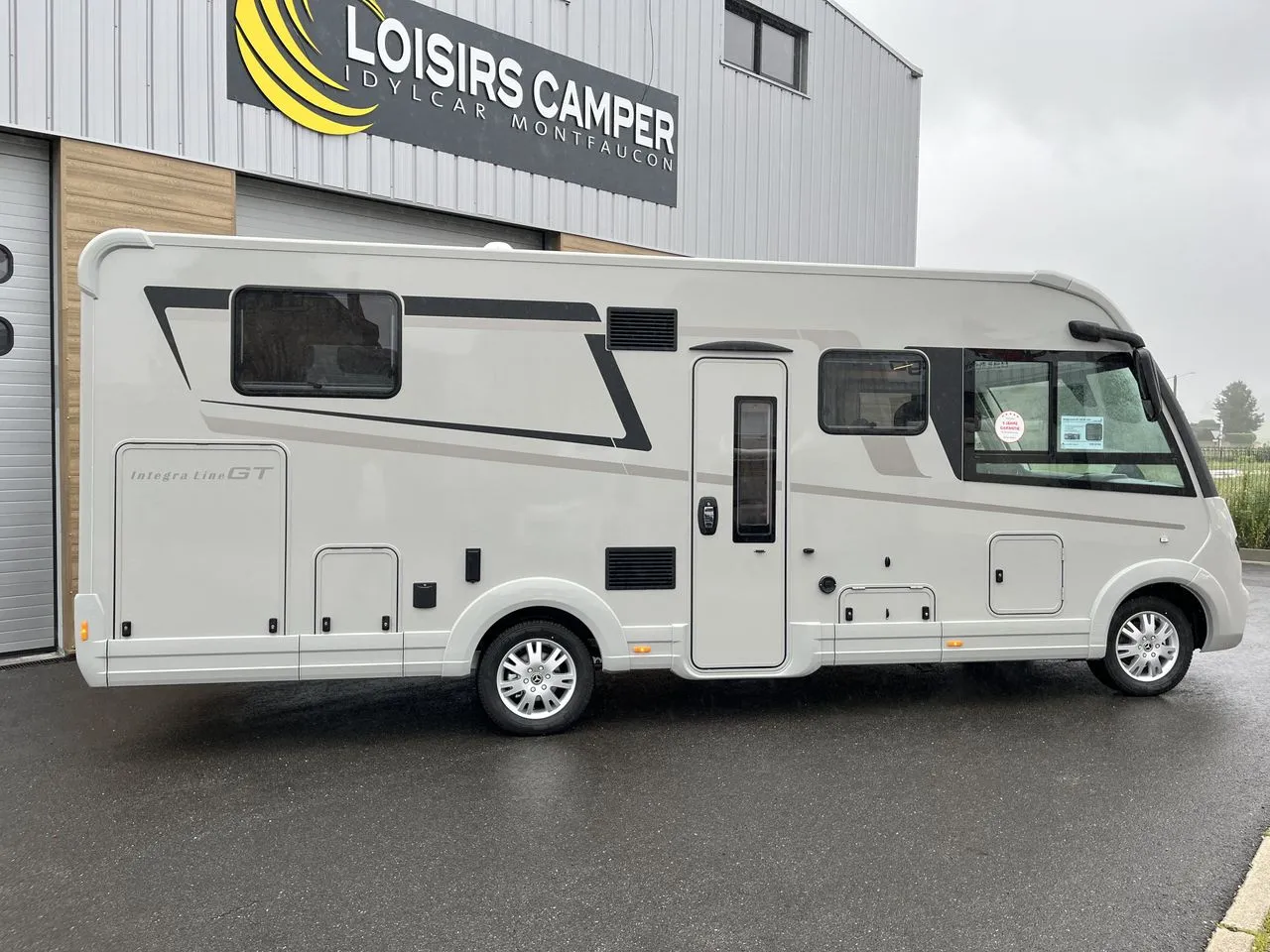Camping-car - Eura Mobil - Integra Line GT 726 QF Comfort - 2027
