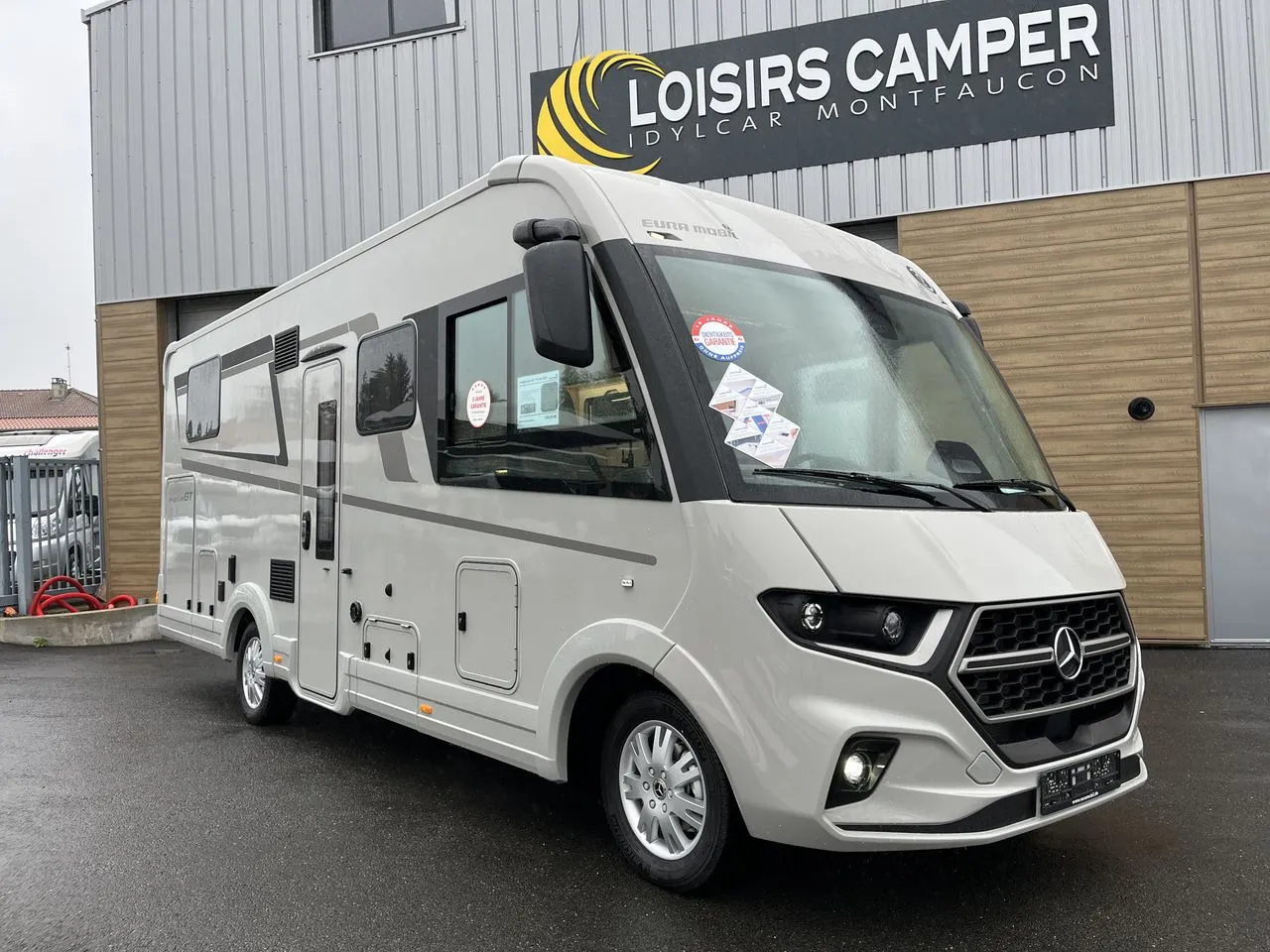 Camping-car - Eura Mobil - Integra Line GT 726 QF Comfort - 2027