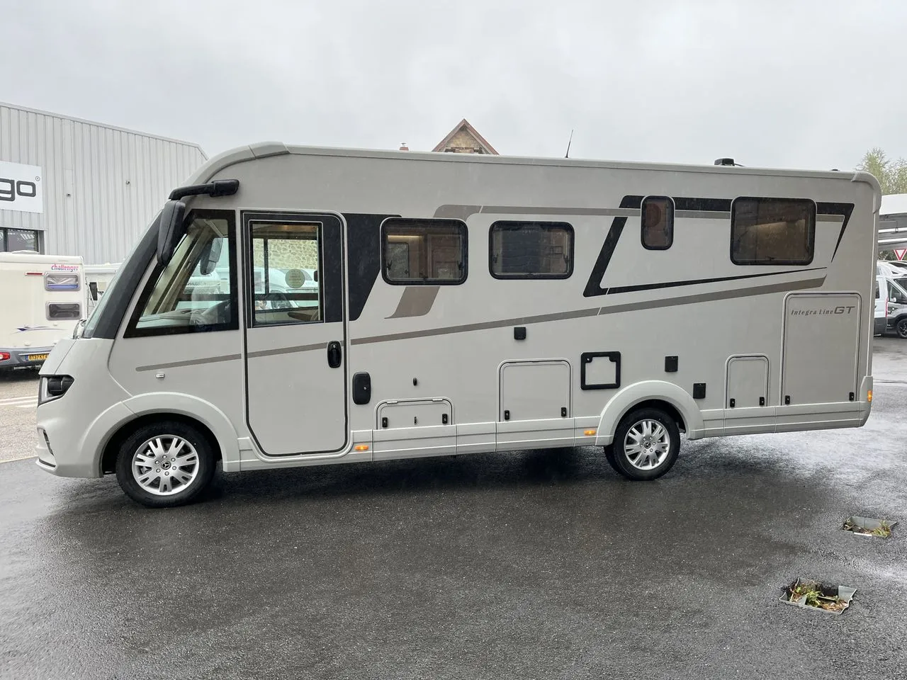 Camping-car - Eura Mobil - Integra Line GT 726 QF Comfort - 2027