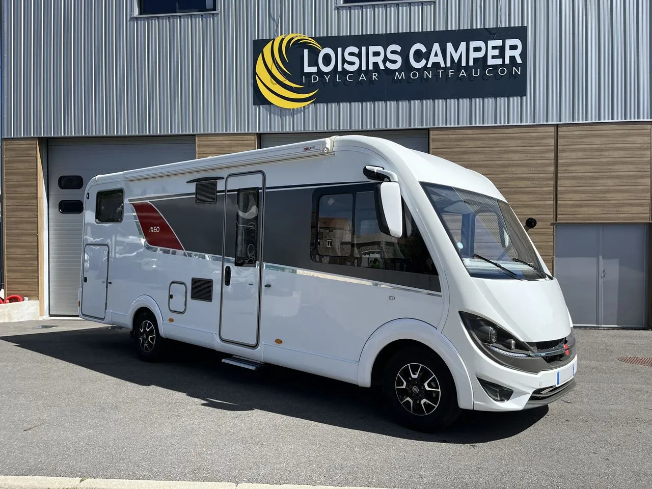 Camping-car occasion – Intégral — Camping-car profilé