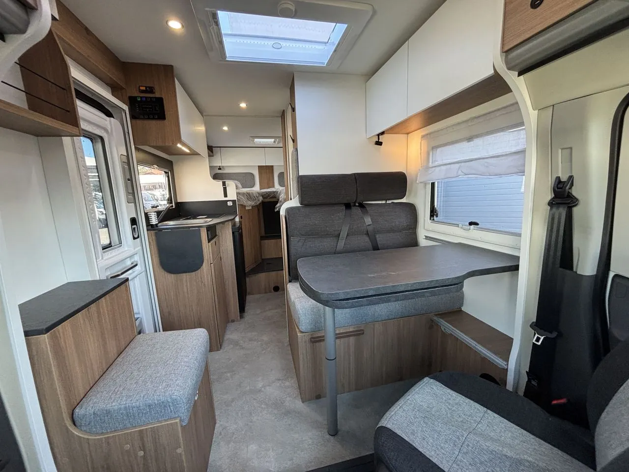 Camping-car - Chausson - S697 TITANIUM LINE - 2027