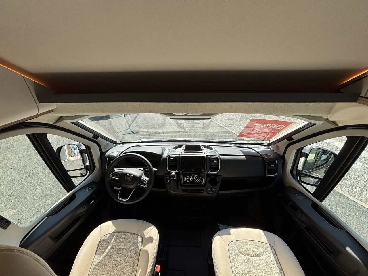 Fourgon aménagé - Malibu - Van Comfort 600 DB For-4 - 2027