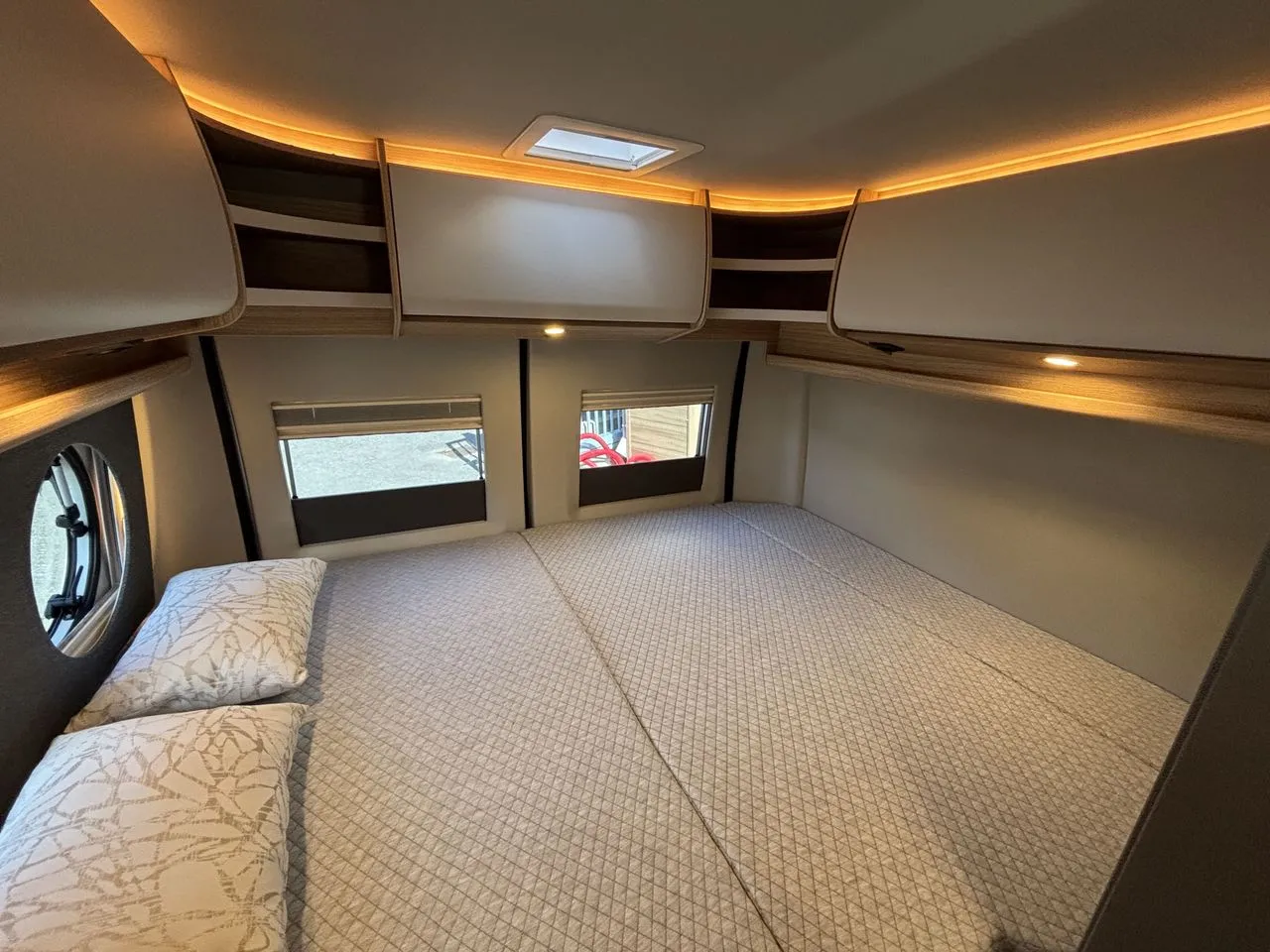 Fourgon aménagé - Malibu - Van Comfort 600 DB For-4 - 2027