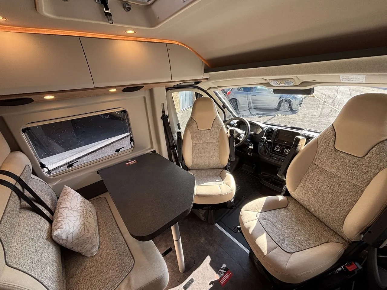 Fourgon aménagé - Malibu - Van Comfort 600 DB For-4 - 2027